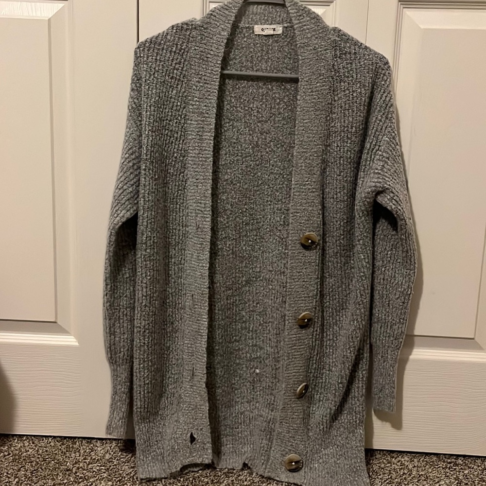 Grey cardigan